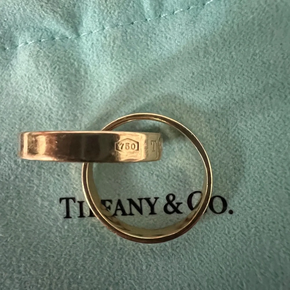 1837 interlock ring